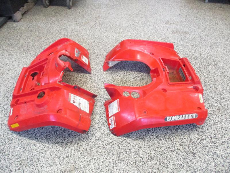 H.u   返品用 05 Can Am Outlander 400 4x4 XT Red Front Rear Fender 715002318